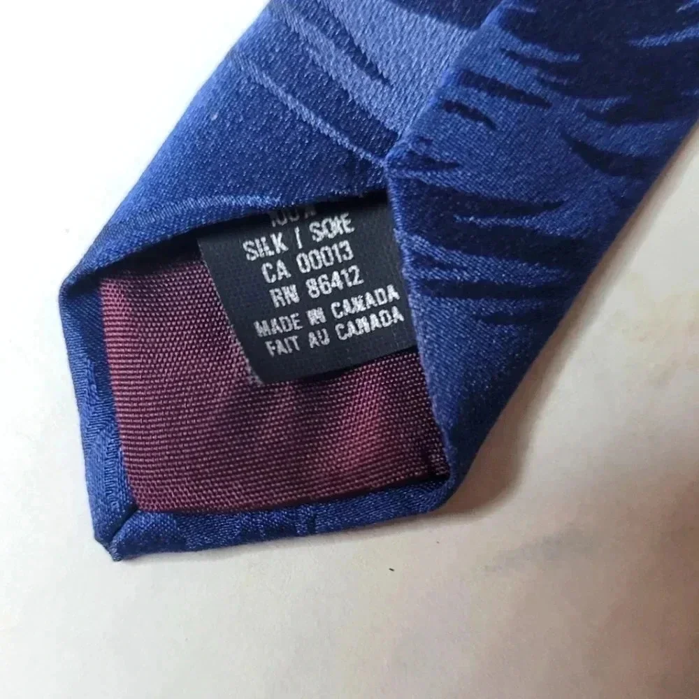 SPIKE MARKS GOLF Men's Necktie Vintage